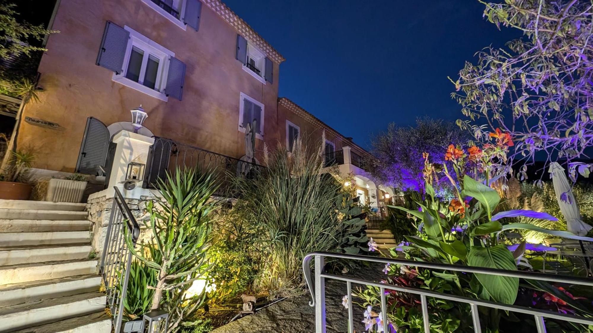 Le Mas D'Angeline, Vue Mer, Jardin Commun, Parking, Voiture Requise, 10 Min En Voiture De Monaco, Route Etroite, Pente Raide, Croisement Limite, Sea View, Shared Garden, Parking, Car Required, 10 Min Drive From Monaco, Narrow Steep Road, Limited Pass Beausoleil Εξωτερικό φωτογραφία