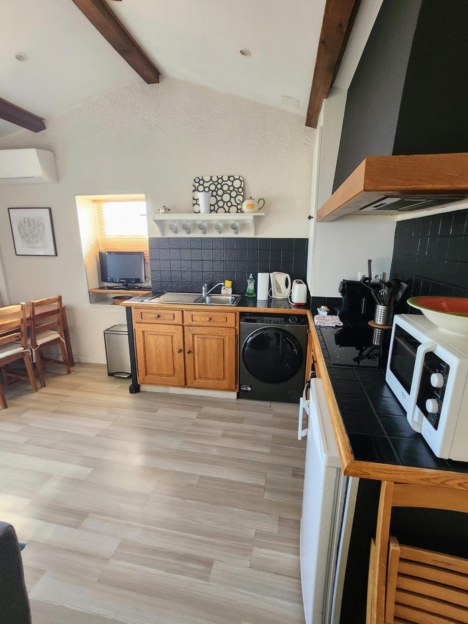 Le Mas D'Angeline, Vue Mer, Jardin Commun, Parking, Voiture Requise, 10 Min En Voiture De Monaco, Route Etroite, Pente Raide, Croisement Limite, Sea View, Shared Garden, Parking, Car Required, 10 Min Drive From Monaco, Narrow Steep Road, Limited Pass Beausoleil Εξωτερικό φωτογραφία