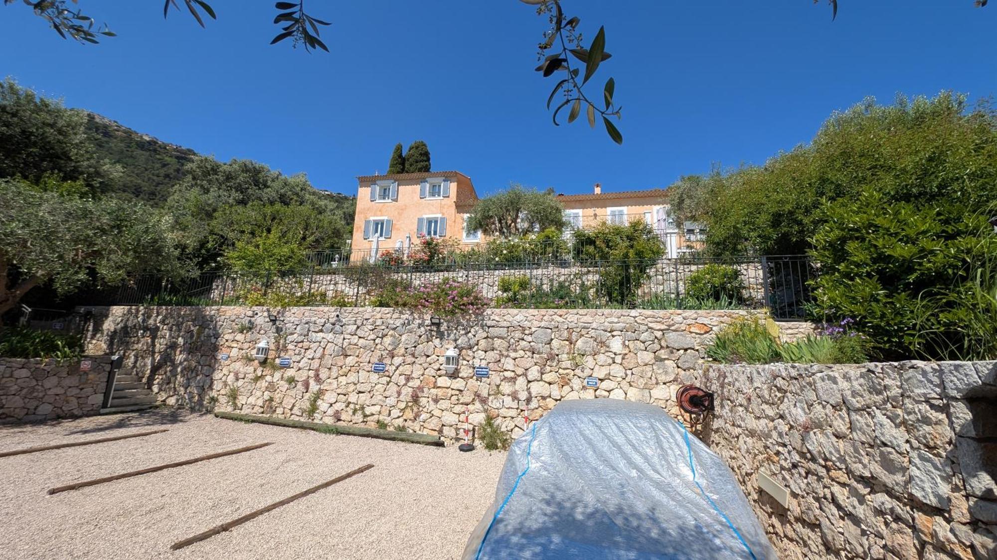 Le Mas D'Angeline, Vue Mer, Jardin Commun, Parking, Voiture Requise, 10 Min En Voiture De Monaco, Route Etroite, Pente Raide, Croisement Limite, Sea View, Shared Garden, Parking, Car Required, 10 Min Drive From Monaco, Narrow Steep Road, Limited Pass Beausoleil Εξωτερικό φωτογραφία