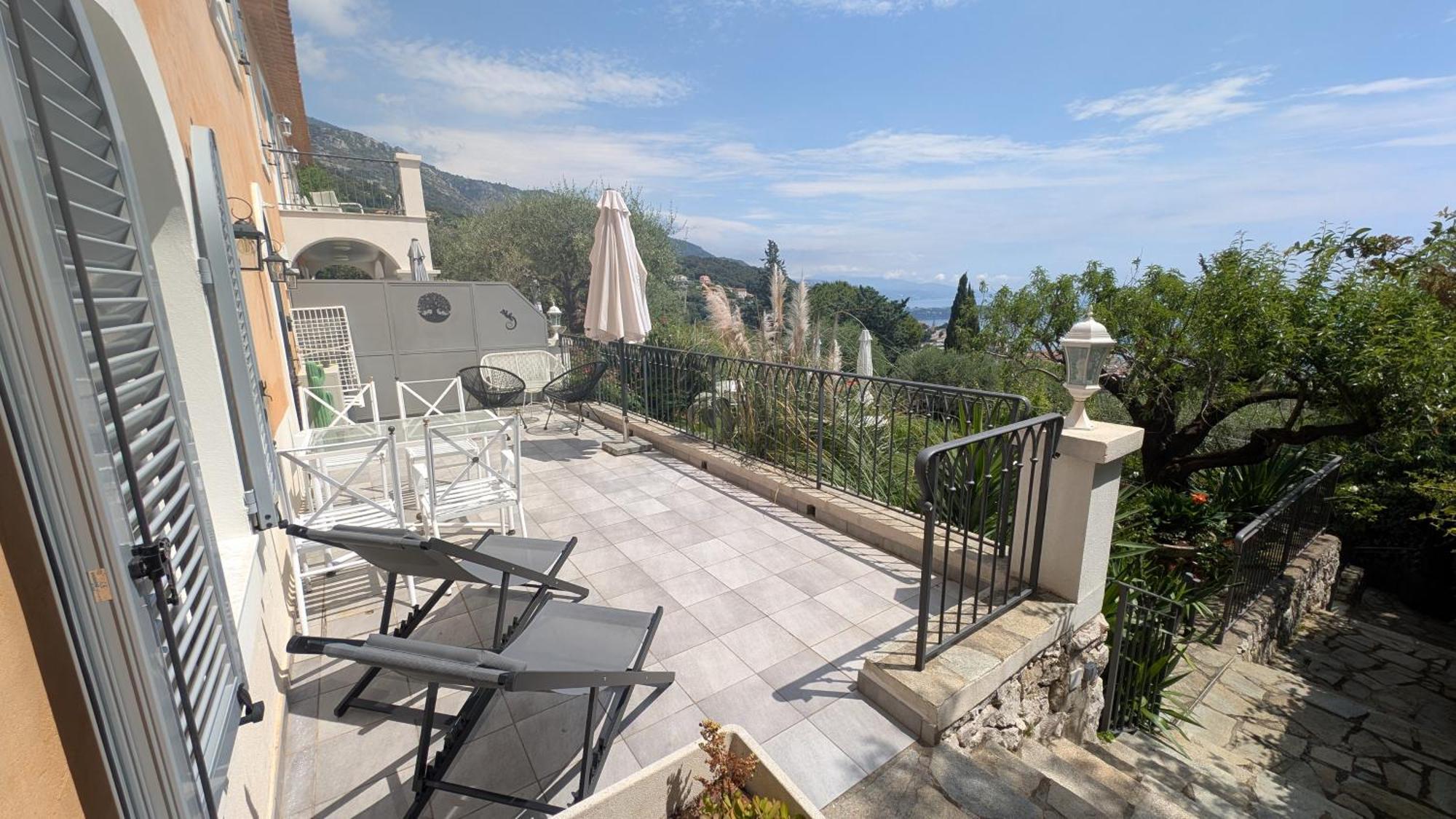Le Mas D'Angeline, Vue Mer, Jardin Commun, Parking, Voiture Requise, 10 Min En Voiture De Monaco, Route Etroite, Pente Raide, Croisement Limite, Sea View, Shared Garden, Parking, Car Required, 10 Min Drive From Monaco, Narrow Steep Road, Limited Pass Beausoleil Εξωτερικό φωτογραφία